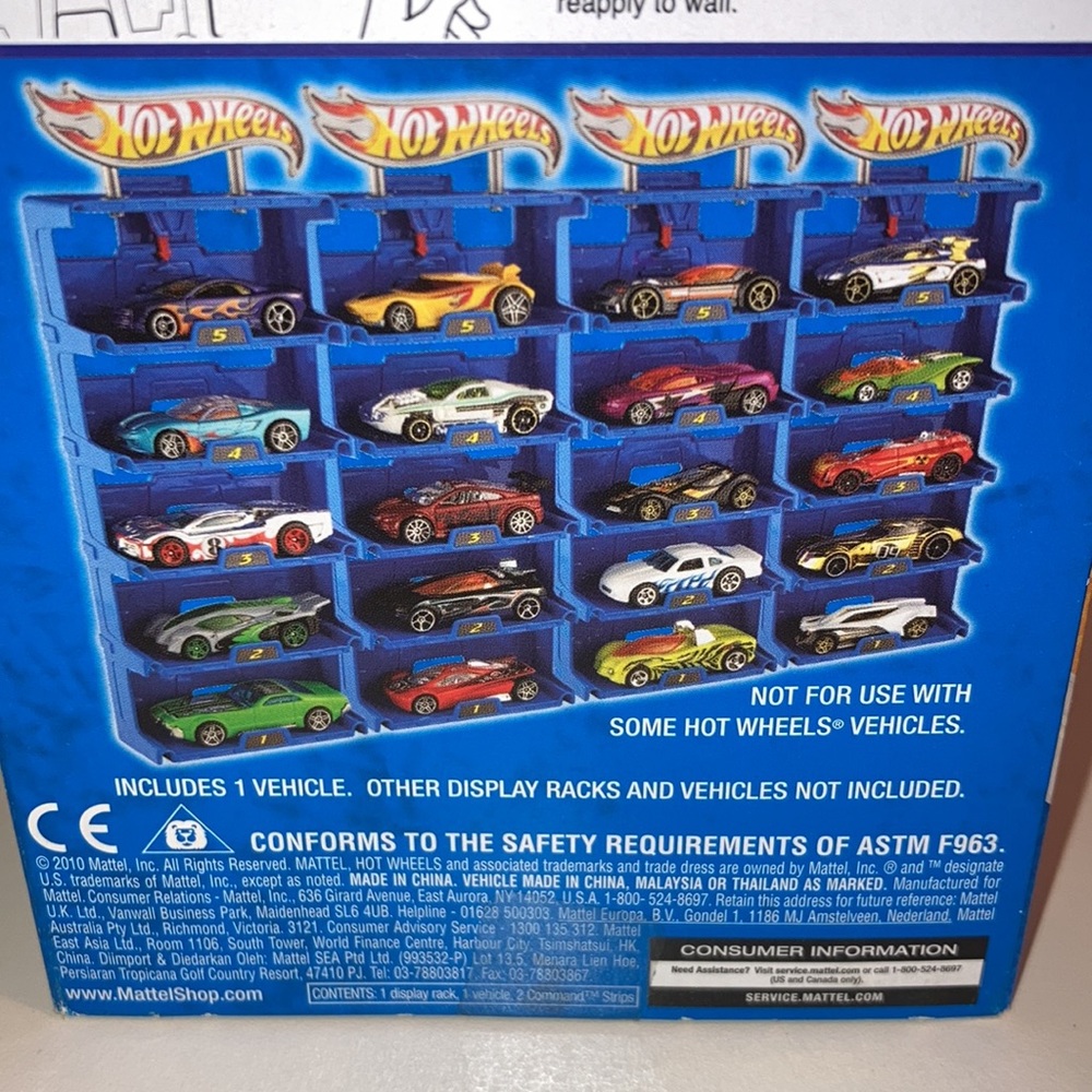 Hot Wheels Display Rack Wall Tracks - Picture 5 of 8